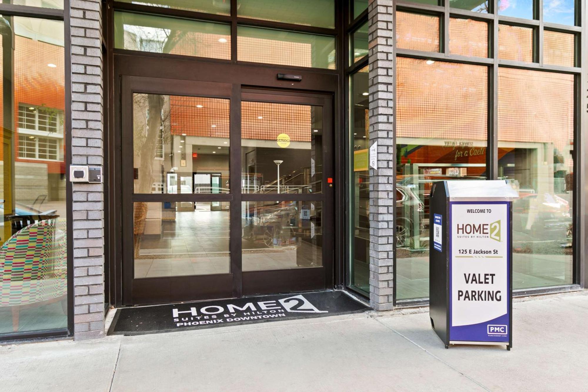 Home2 Suites By Hilton Phoenix Downtown Exteriör bild