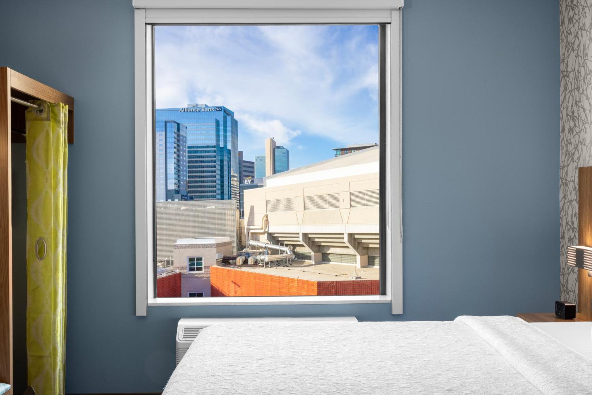Home2 Suites By Hilton Phoenix Downtown Rum bild